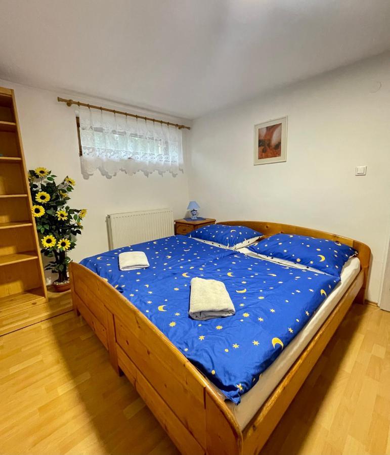 Apartmán Klaudia Ruzomberok Esterno foto